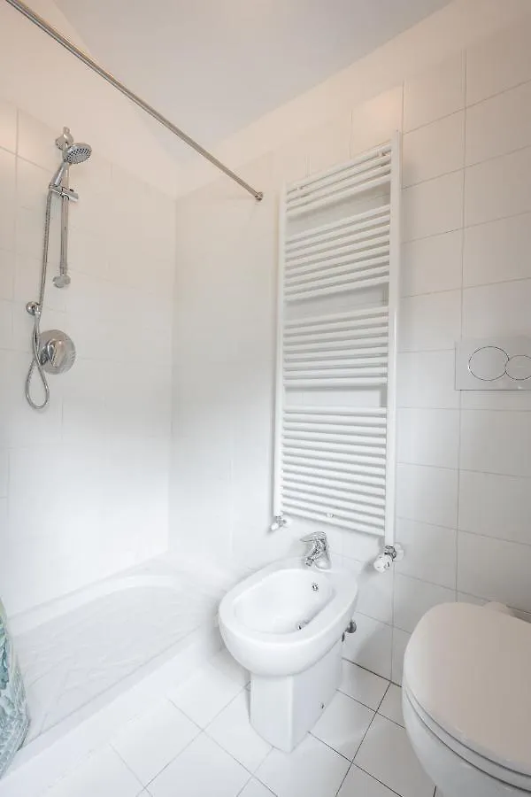 The Orange Attic - Navigli Area Apartment Milan 0*,